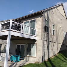 House-washing-Window-Cleaning-Patio-Sidewalk-and-Fence-in-Stephens-City-VA 1